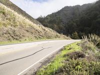 California Coastal Road: Traversing Big Sur