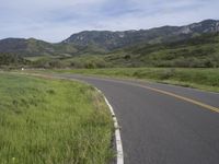 California Daytime Landscape: A Mountain Pass Experience