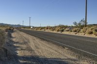 California Desert Landscape: Nature Road