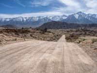 California's Dirt Tracks: A Journey Through Alabama Hills