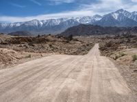 California's Dirt Tracks: A Journey Through Alabama Hills