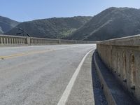 California Highway: A Coastal View