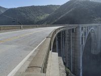 California Highway: A Coastal View