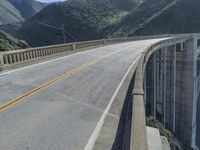 California Highway: A Coastal View