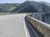 California Highway: A Coastal View