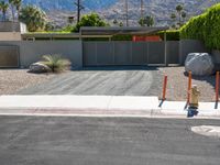 Residential House in California: A Mid-Century Home