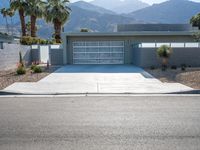 Residential House in California: A Straight Down the Road View