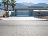 Residential House in California: A Straight Down the Road View