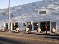 California Roadside Shopping in Los Angeles