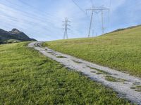 California Rural Road: Nature and Mountains