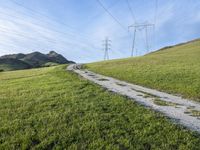 California Rural Road: Nature and Mountains