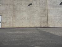 California Urban Architecture: Lines and Light