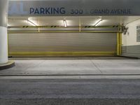 California Urban City: Streets and Buildings of Los Angeles
