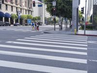 California, USA: City Life on Bustling Streets