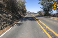 California USA Scenic Road in the Malibu Mountains 001