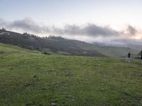 Californian Mountain Landscape: A Blend of Nature and Open Space