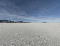 Calm Salt Lake in Utah: Contrails Across the Sky