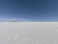 Calm Sea: Azure Sky Meeting the Horizon