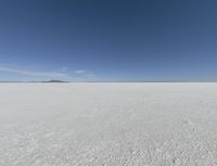 Calm Sea: Azure Sky Meeting the Horizon