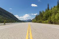 Canada Landscape Highland Mountain Road 002