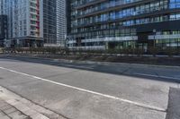 Canadian City: Urban Design under a Clear Sky