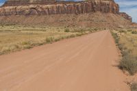 Canyonlands of Utah: Captivating Desert Landscape