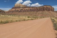 Canyonlands of Utah: Captivating Desert Landscape