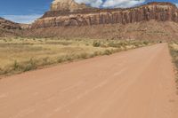 Canyonlands of Utah: Captivating Desert Landscape