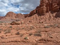 Capitol Reef, Utah: Clear Sky and Natural Beauty