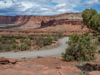 Capitol Reef, Utah: Off-Road Scenic Landscape