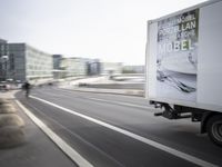 City Life in Berlin: Motion Blur 001