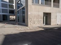 City Life in Berlin: Urban Design and Modern Architecture