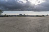 City Skyline Overlooking Water: A Stunning View