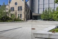 City Walkway in Toronto: A Vibrant Public Space