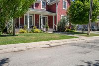 Classic Suburban Home in Toronto, Canada