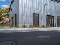 Clear Sky and Urban Design in Business District