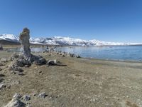 Coastal Mountains: A Clear Sky View of the Ocean