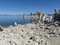 Coastal Mountains: A Clear Sky View of the Ocean