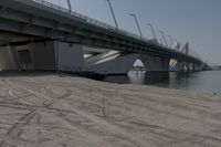 Coastal Walkway in Abu Dhabi: Enjoy the Clear Sky