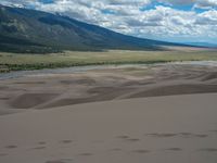 Colorado's Desert Landscape: A Vast Open Space