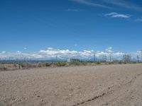 Colorado's Dirt Road: Nature and Gravel Surface