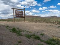 Colorado Landscape: A Scenic Dirt Road Scenery