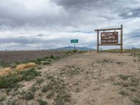 Colorado Landscape: A Serene View of the Dirt Road