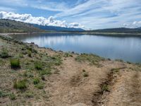 Colorado Landscape: Majestic Mountains and Tranquil Lake