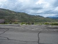 Scenic Road in Colorado, USA: Exploring the Beautiful Landscape