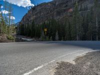 Colorado Road: Asphalt Surface with Mountain View