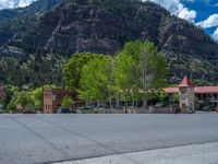 Colorado's Suburban Village: A Mountainous Landscape