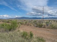 Colorado, USA: Exploring the Beauty of Dirt Roads and Nature