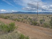 Colorado, USA: Exploring the Beauty of Dirt Roads and Nature