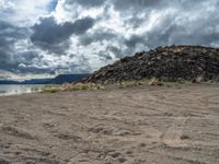 Colorado USA Landscape: Open Space Beach and Lake